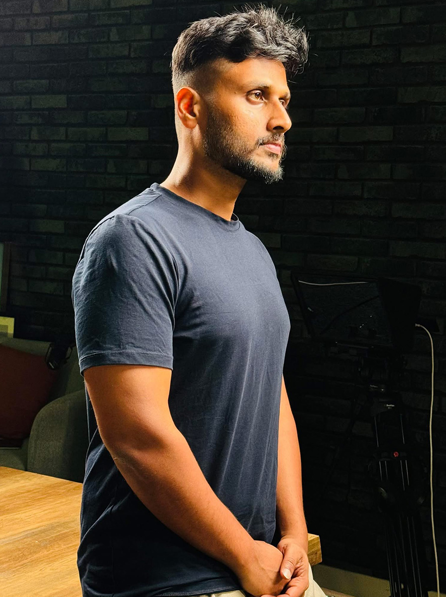 Lahiru Wedipularachchi working on VFX and motion graphics